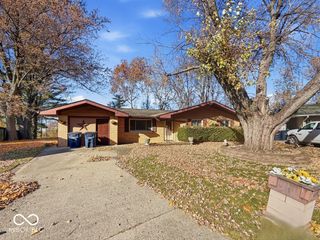 14 Melody Court, Beech Grove, IN 46107