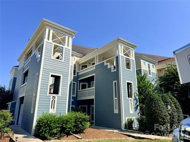 18771 Vineyard Point Lane, Cornelius, NC 28031