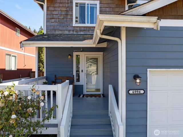 6994 E Dakota Street, Port Orchard, WA 98366
