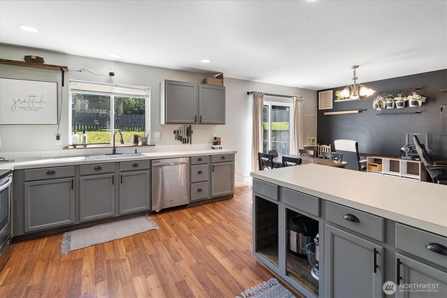 6994 E Dakota Street, Port Orchard, WA 98366