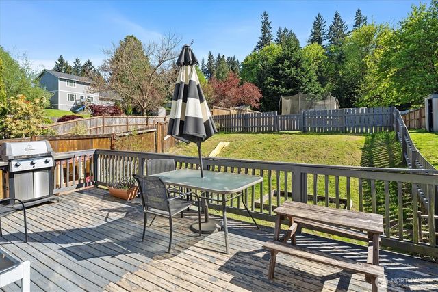 6994 E Dakota Street, Port Orchard, WA 98366