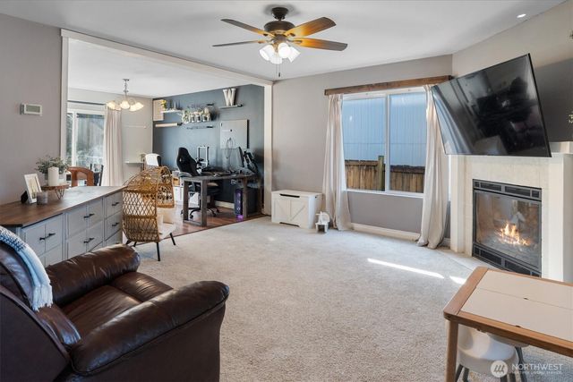 6994 E Dakota Street, Port Orchard, WA 98366