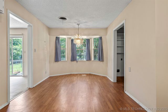 800 Cottonwood, Ardmore, OK 73401