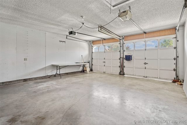 800 Cottonwood, Ardmore, OK 73401