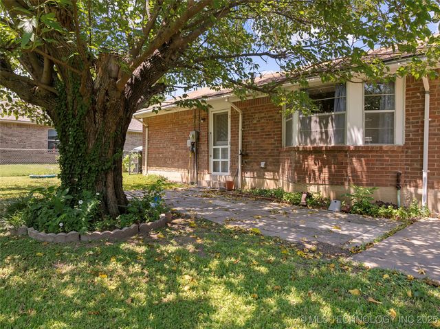 800 Cottonwood, Ardmore, OK 73401