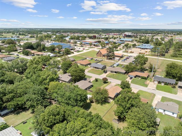 800 Cottonwood, Ardmore, OK 73401