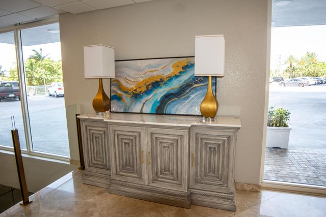 2701 N OCEAN Boulevard 2F, Fort Lauderdale, FL 33308