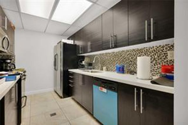 2701 N OCEAN Boulevard 2F, Fort Lauderdale, FL 33308
