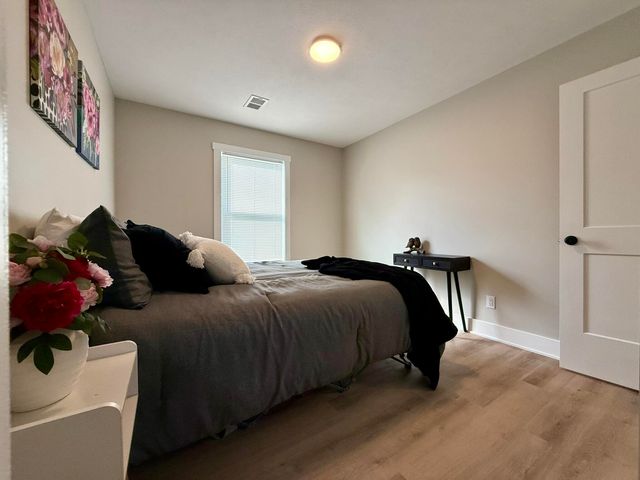 287 E Walton Avenue, Muskegon City, MI 49442