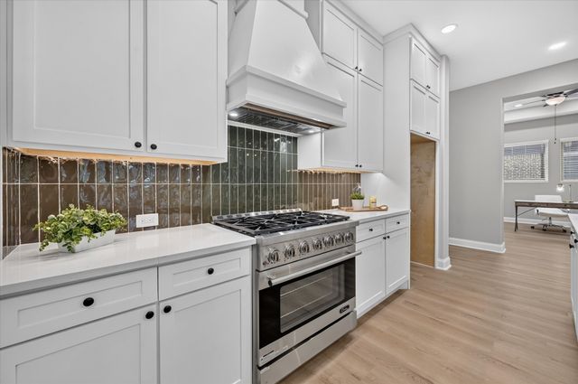 2807 Carrington Drive, Mansfield, TX 76063