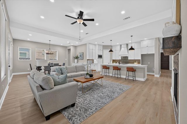 2807 Carrington Drive, Mansfield, TX 76063
