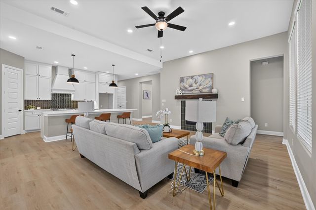 2807 Carrington Drive, Mansfield, TX 76063