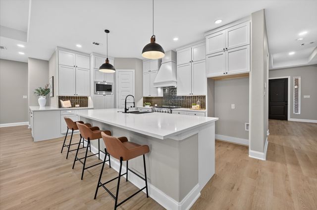 2807 Carrington Drive, Mansfield, TX 76063