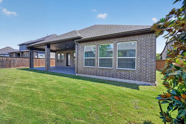 2807 Carrington Drive, Mansfield, TX 76063