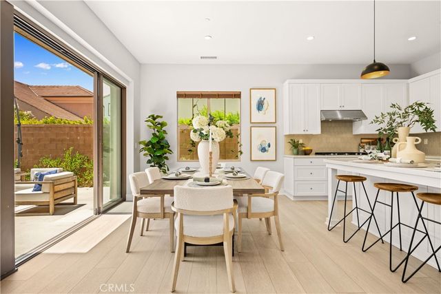105 Yellow Iris, Irvine, CA 92618