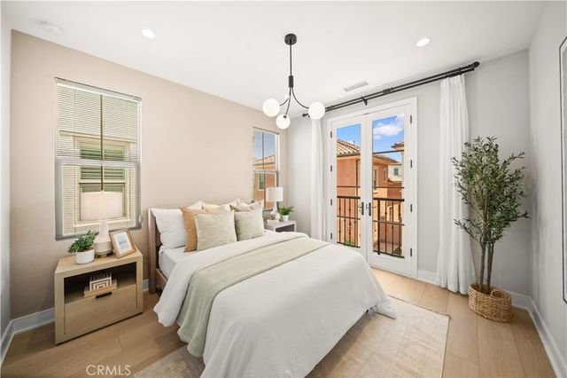 105 Yellow Iris, Irvine, CA 92618