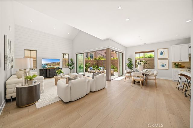 105 Yellow Iris, Irvine, CA 92618