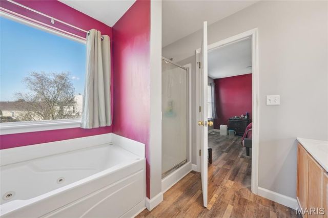 86 Glen Meadows Drive, Troy, MO 63379