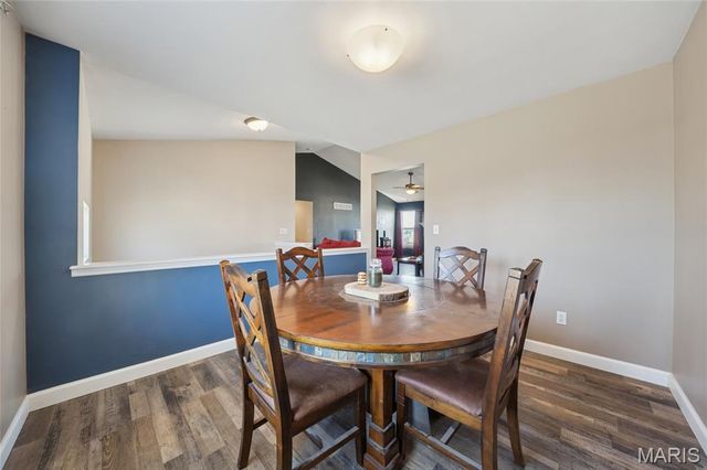 86 Glen Meadows Drive, Troy, MO 63379