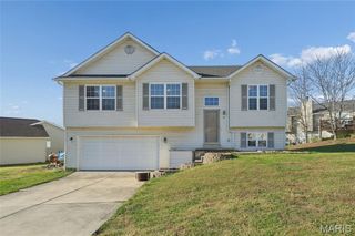 86 Glen Meadows Drive, Troy, MO 63379