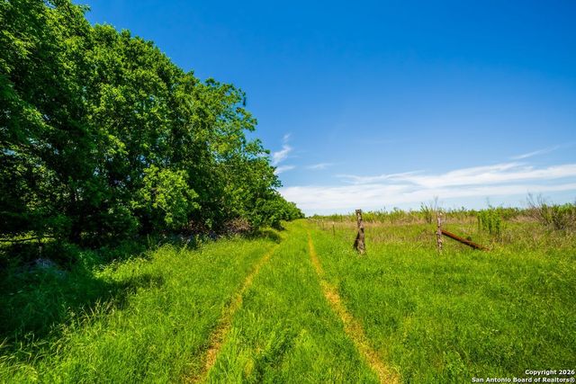 8623 Huber Road, Seguin, TX 78155