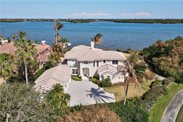 5142 Saint Andrews Island Court, Vero Beach, FL 32967