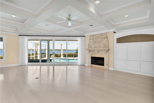 5142 Saint Andrews Island Court, Vero Beach, FL 32967