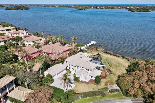 5142 Saint Andrews Island Court, Vero Beach, FL 32967