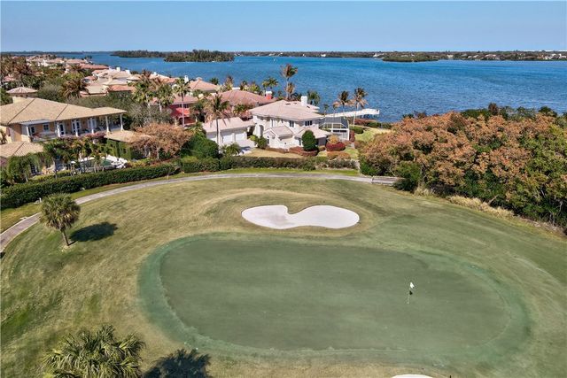 5142 Saint Andrews Island Court, Vero Beach, FL 32967