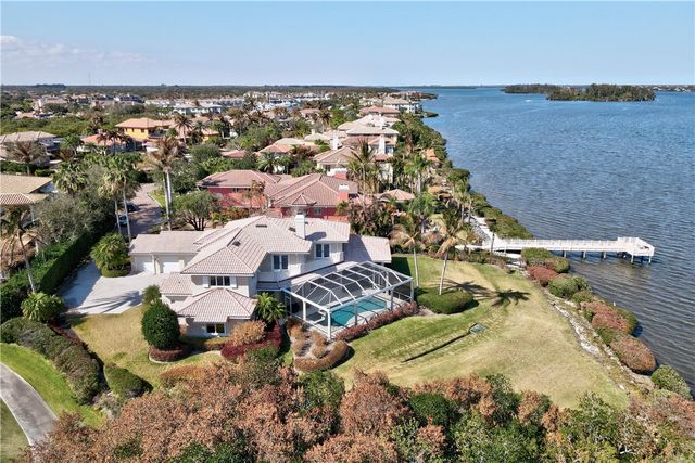 5142 Saint Andrews Island Court, Vero Beach, FL 32967