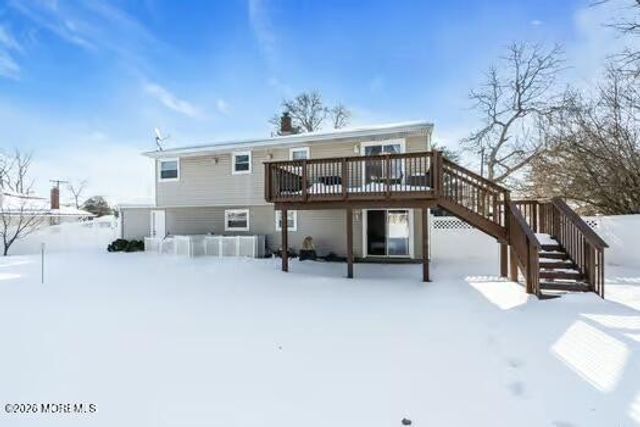 10 Lexington Road, Howell, NJ 07731