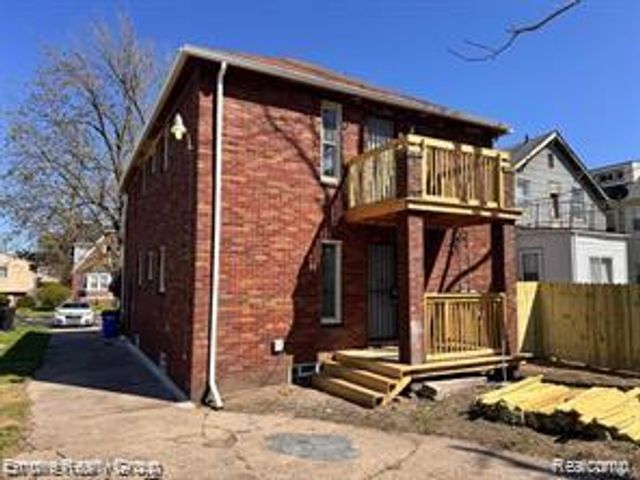16931 Prairie Street, Detroit, MI 48221