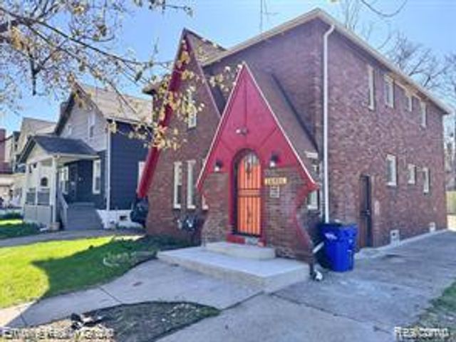 16931 Prairie Street, Detroit, MI 48221