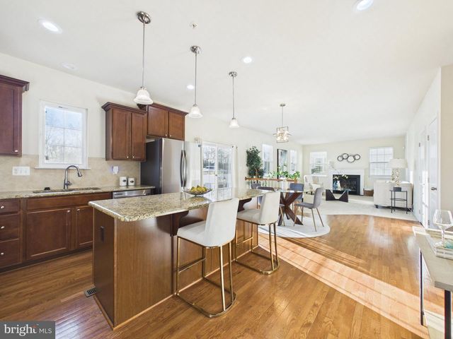 4997 SAINT MATTHEWS DR, Waldorf, MD 20602