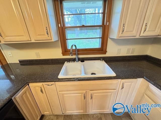 1607 Chapman Avenue NE, Huntsville, AL 35811