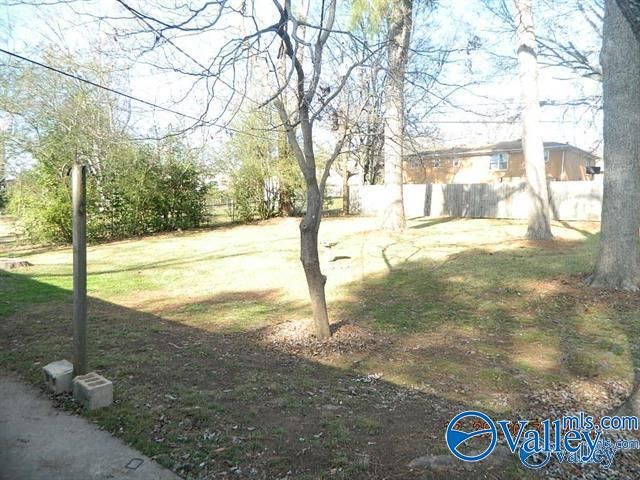 1607 Chapman Avenue NE, Huntsville, AL 35811