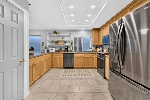 3951 Riviera Drive, San Diego, CA 92109