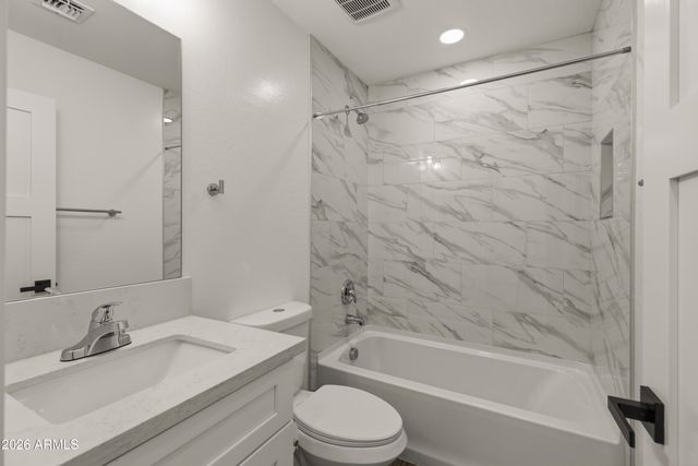 5745 N 13TH Place, Phoenix, AZ 85014