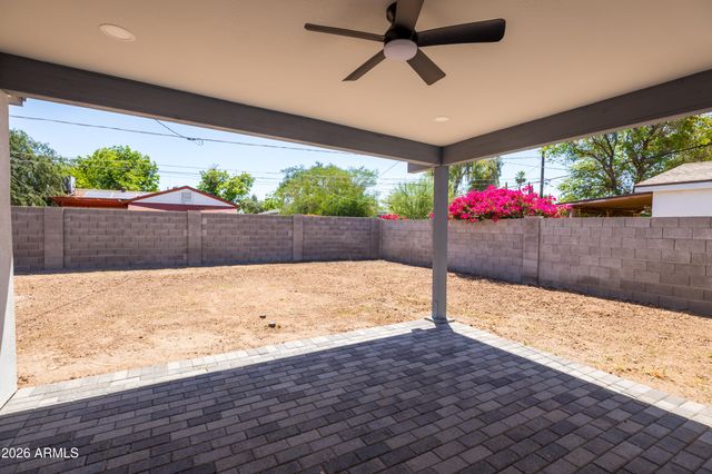 5745 N 13TH Place, Phoenix, AZ 85014