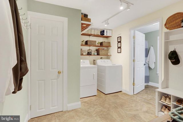 128 E EMAUS ST, Middletown, PA 17057