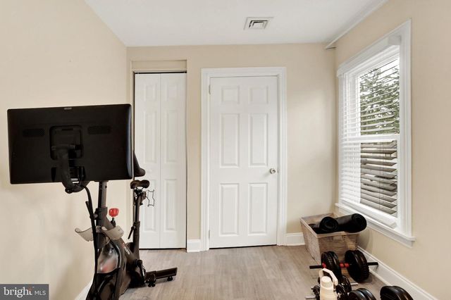 128 E EMAUS ST, Middletown, PA 17057