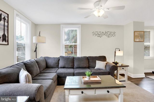 128 E EMAUS ST, Middletown, PA 17057