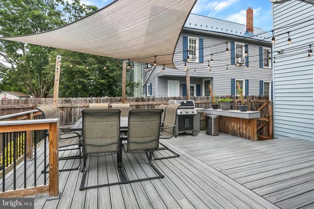 128 E EMAUS ST, Middletown, PA 17057