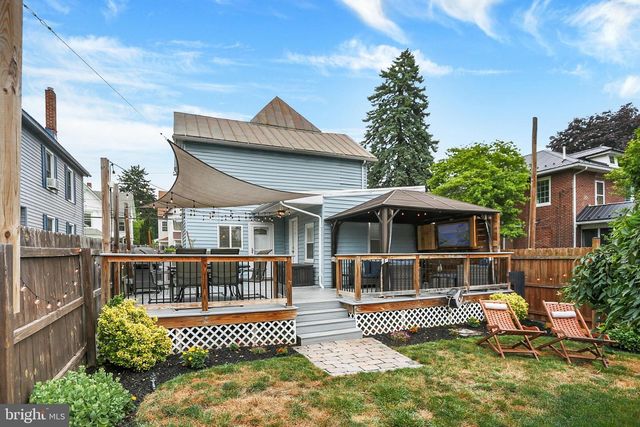 128 E EMAUS ST, Middletown, PA 17057