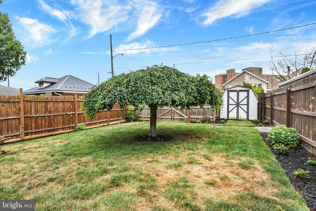 128 E EMAUS ST, Middletown, PA 17057