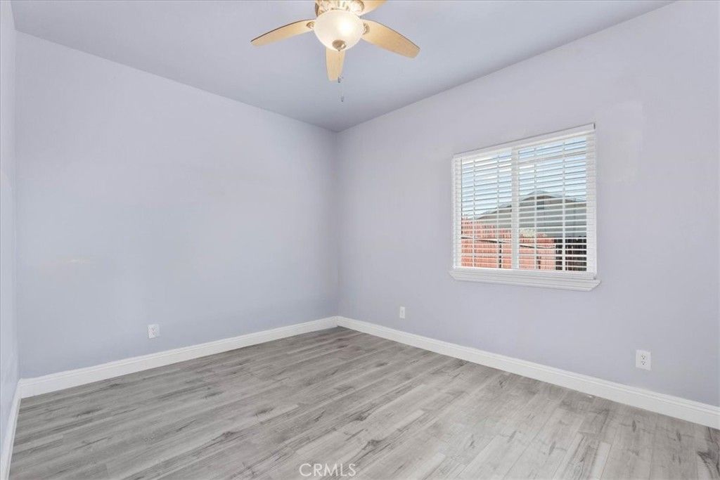 Image 20 of property listing at 15833 Sago Road, Apple Valley, CA 92307