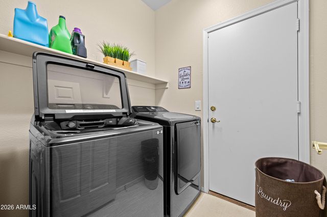 11542 W BERMUDA Drive, Avondale, AZ 85392