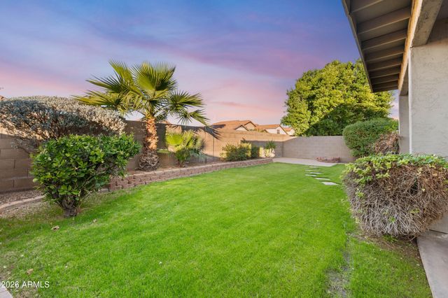 11542 W BERMUDA Drive, Avondale, AZ 85392