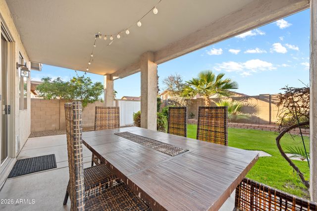 11542 W BERMUDA Drive, Avondale, AZ 85392