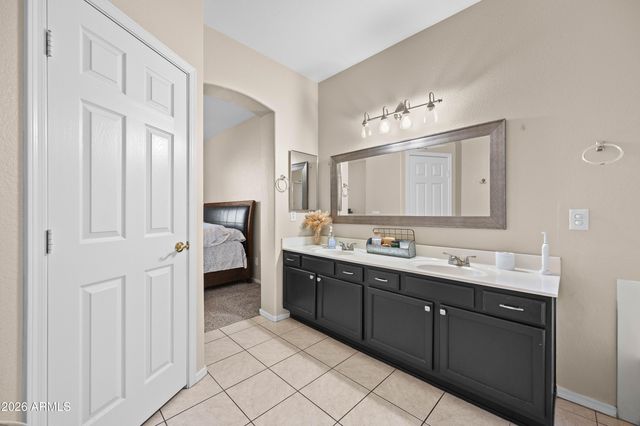 11542 W BERMUDA Drive, Avondale, AZ 85392